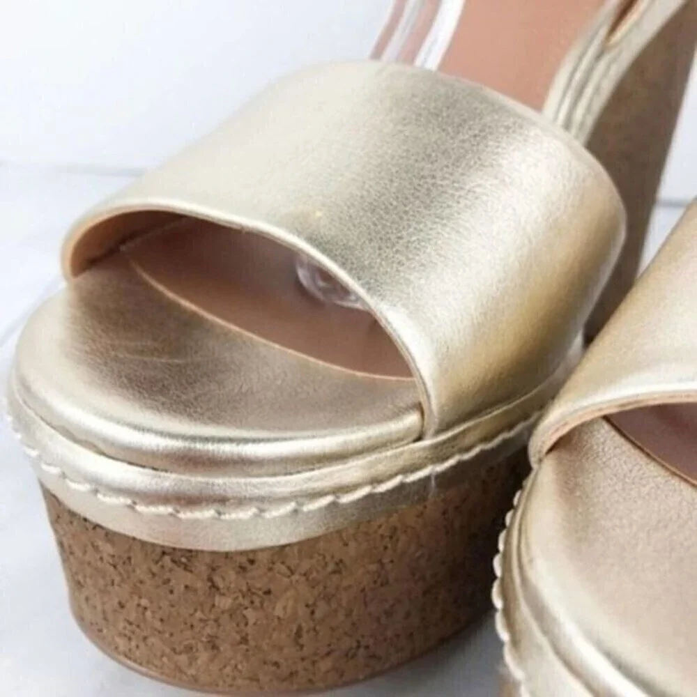 STEVE MADDEN Shayne Gold Kork Wedges